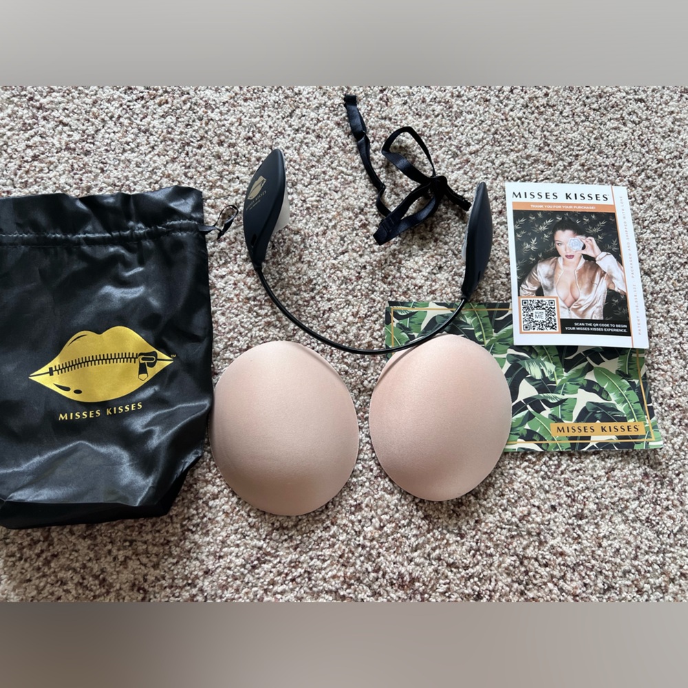 Misses Kisses Moderate Plunge Bra